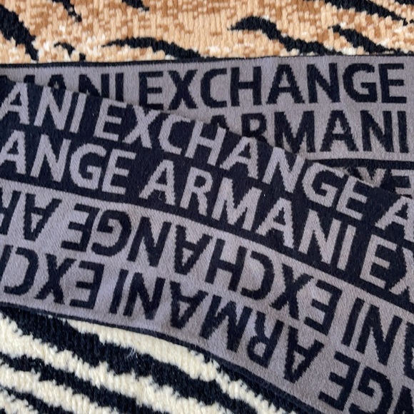 Armani Exchange scarf - Picture 3 of 3